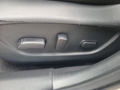 Used 2020 Nissan Rogue SL AWD/4WD image 15