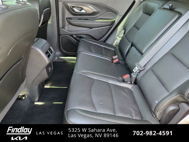 Used 2022 GMC Terrain SLT AWD/4WD image 13
