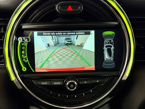 Used 2018 MINI Cooper S FWD image 26