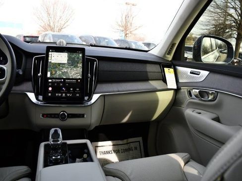 New 2026 Volvo XC90 B6 Ultra w/ Lounge Package AWD/4WD image 19