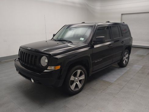 Used 2017 Jeep Patriot High Altitude FWD image 2