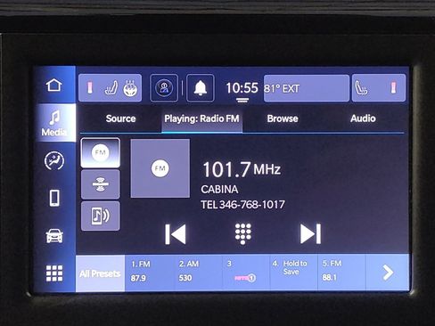 Used 2023 Chrysler Voyager LX FWD image 25