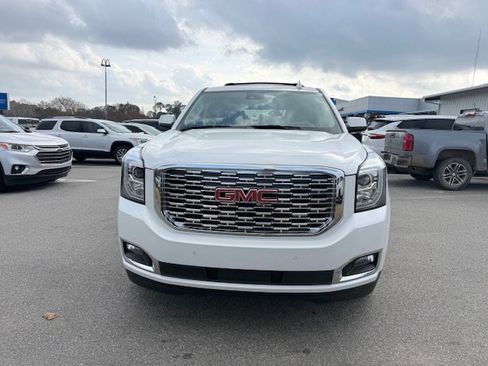 Used 2020 GMC Yukon Denali w/ Open Road Package image 3