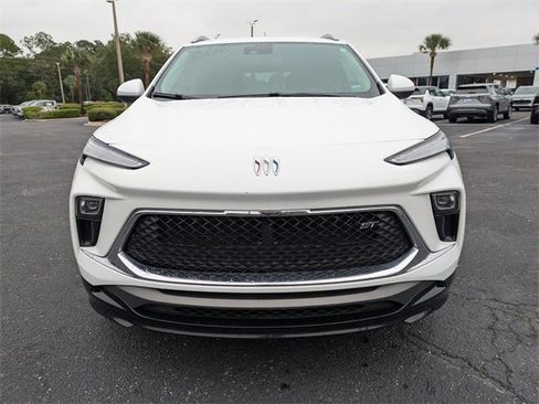 Used 2024 Buick Encore GX Sport Touring w/ Comfort Package image 9