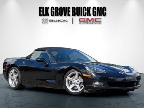 Used 2005 Chevrolet Corvette Convertible w/ Preferred Equipment Group RWD image 2