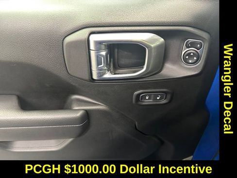 Used 2021 Jeep Wrangler Unlimited Sport image 26