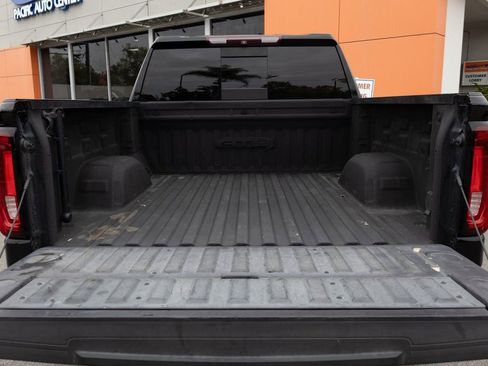 Used 2019 GMC Sierra 1500 AT4 w/ AT4 Premium Package AWD/4WD image 15