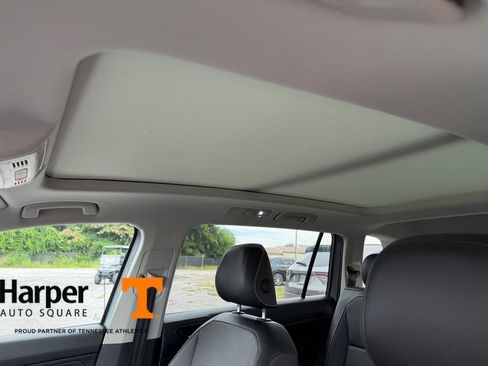 Used 2021 Volkswagen Tiguan S FWD image 18