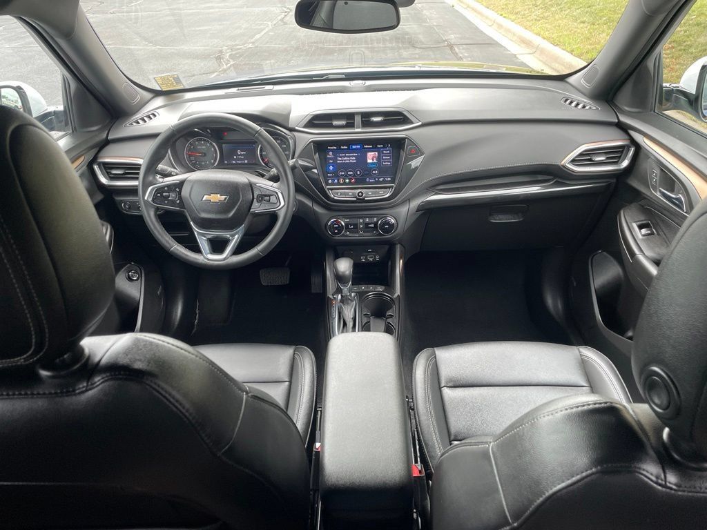 Used 2022 Chevrolet TrailBlazer ACTIV w/ Sun and Liftgate Package AWD/4WD image 20