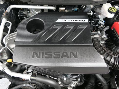 Used 2023 Nissan Rogue SV FWD image 28