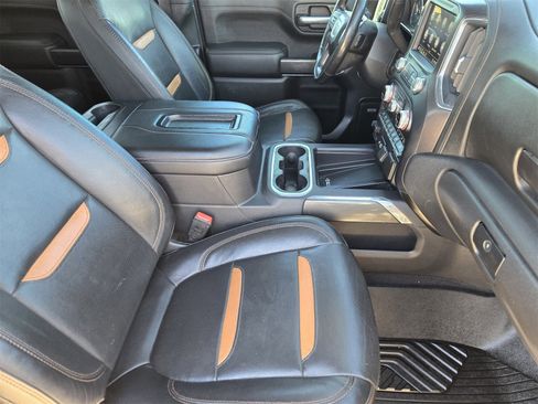 Used 2020 GMC Sierra 1500 AT4 w/ AT4 Premium Package image 12