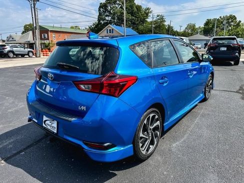 Used 2017 Toyota Corolla iM w/ All-Weather Mat Package FWD image 8