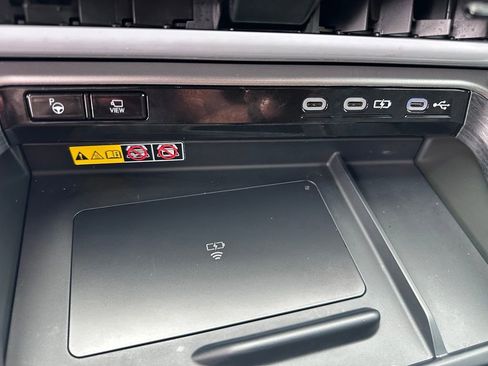 Used 2025 Lexus TX 500h AWD w/ Technology Package image 22