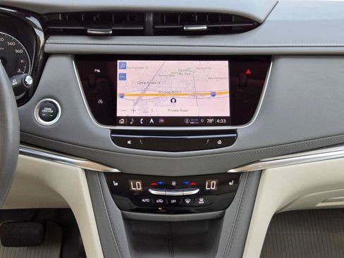 Certified 2023 Cadillac XT5 Premium Luxury AWD/4WD image 18