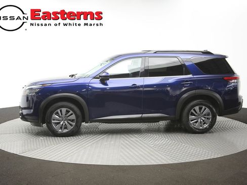 Used 2025 Nissan Pathfinder SV FWD image 58