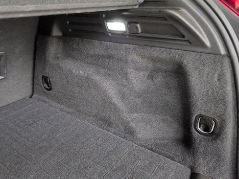 Used 2019 Cadillac XT4 Premium Luxury w/ Technology Package image 39