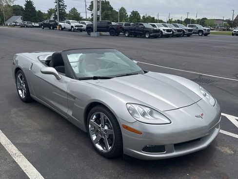 Used 2007 Chevrolet Corvette Convertible w/ Preferred Equipment Group RWD image 1