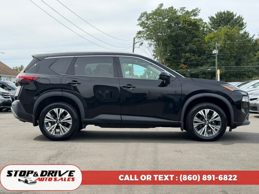 Used 2021 Nissan Rogue SV w/ Premium Package AWD/4WD image 4