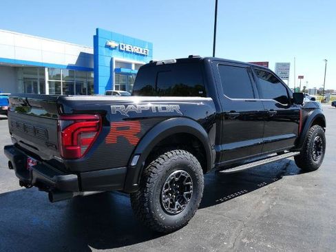 Certified 2025 Ford F150 Raptor w/ Equipment Group 803A Raptor R AWD/4WD image 6