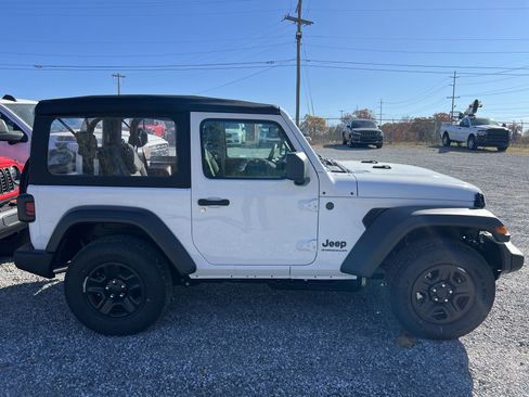 New 2026 Jeep Wrangler Sport AWD/4WD image 5