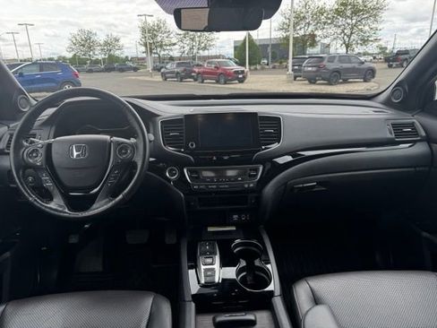 Used 2022 Honda Ridgeline Black Edition image 16