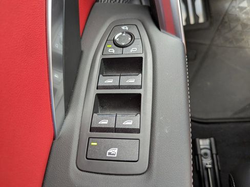 Used 2025 BMW X2 M35i w/ Premium Package image 23