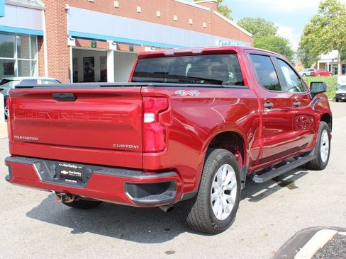 Used 2020 Chevrolet Silverado 1500 Custom w/ Custom Value Package AWD/4WD image 31
