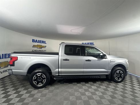 Used 2023 Ford F150 Lightning XLT AWD/4WD image 6
