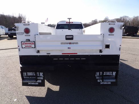 Used 2022 Chevrolet Silverado 3500 W/T w/ WT Fleet Convenience Package image 6