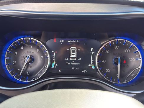 New 2026 Chrysler Pacifica Pinnacle image 21