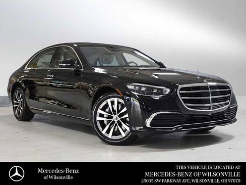 Certified 2026 Mercedes-Benz S 500 4MATIC image 1