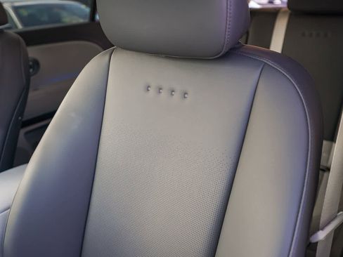 New 2026 Hyundai Ioniq 9 SEL image 30