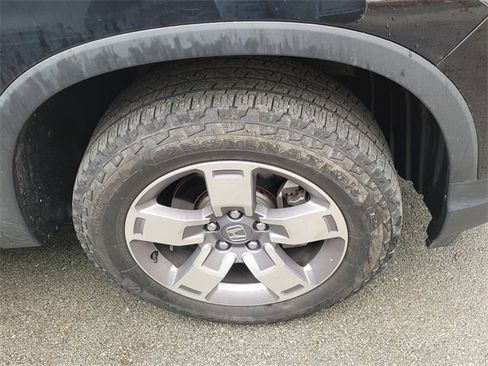 Certified 2024 Honda Ridgeline RTL image 3