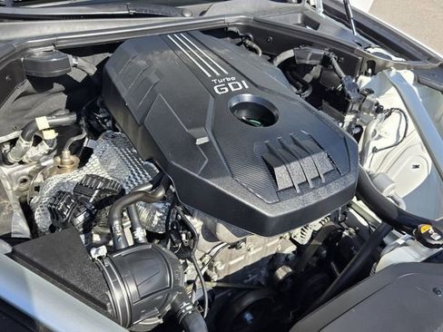 Certified 2023 Genesis G70 2.0T image 17