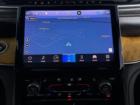 Used 2021 Jeep Grand Cherokee L Summit AWD/4WD image 16