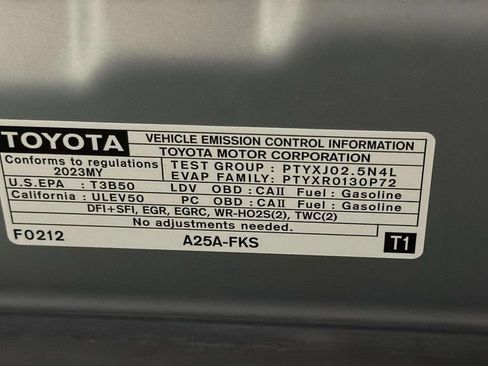 Used 2023 Toyota Camry SE AWD/4WD image 36