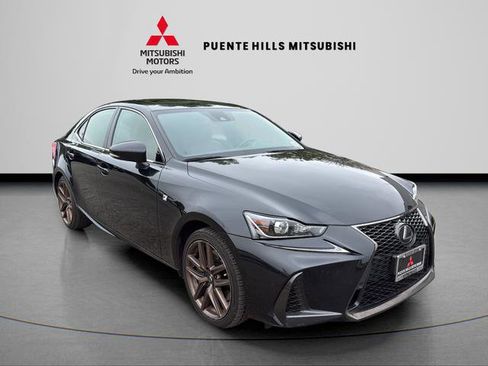 Used 2019 Lexus IS 300 F Sport w/ F Sport Package RWD image 3