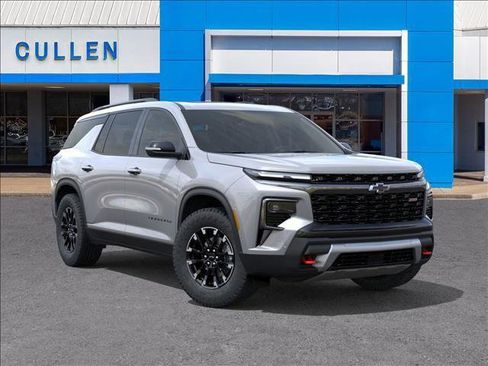 New 2026 Chevrolet Traverse Z71 w/ Enhanced Driving Package image 7