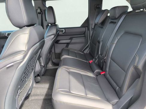 New 2025 Ford Bronco Badlands AWD/4WD image 10