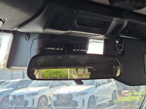 Used 2024 Jeep Wrangler Unlimited Sahara AWD/4WD image 26