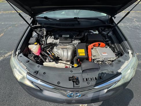 Used 2012 Toyota Camry XLE w/ Convenience Pkg FWD image 25