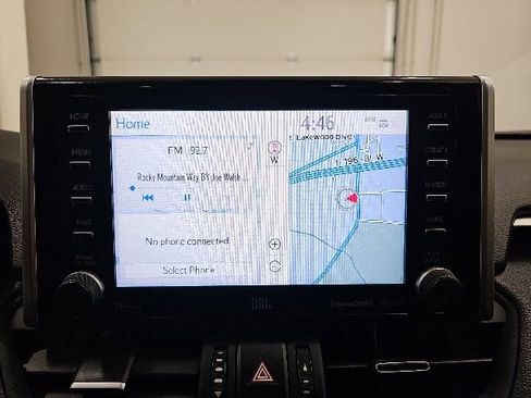 Used 2020 Toyota RAV4 XSE w/ XSE Grade Weather Package AWD/4WD image 25