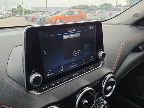 Used 2025 Nissan Sentra SR FWD image 17