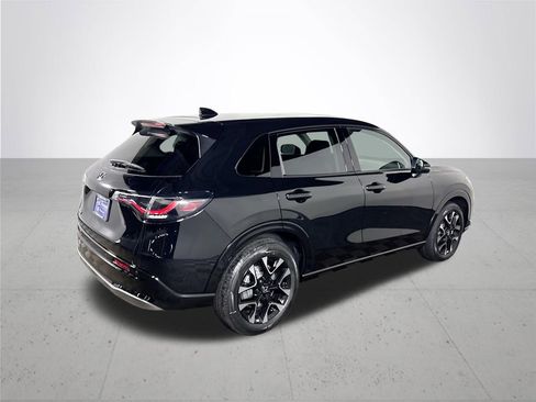New 2026 Honda HR-V EX-L image 6