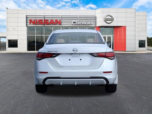 New 2025 Nissan Sentra SV w/ SV Premium Package image 4