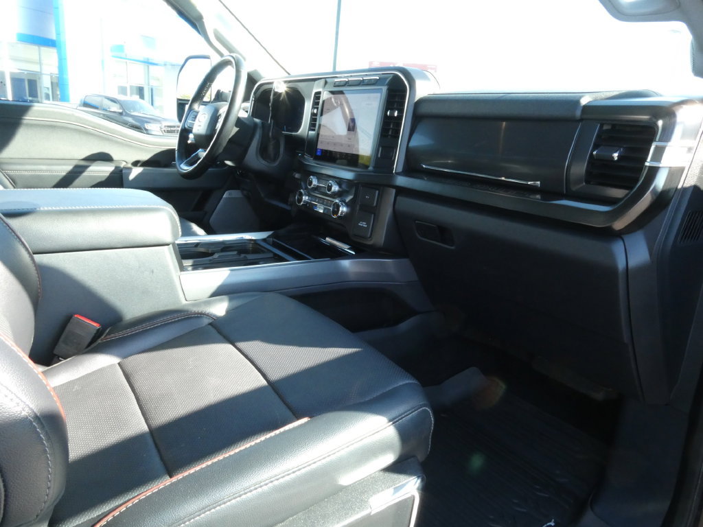 Used 2024 Ford F350 Lariat w/ Chrome Package AWD/4WD image 14