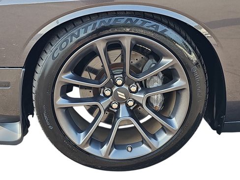 Used 2020 Dodge Challenger R/T Scat Pack w/ Driver Convenience Group RWD image 26