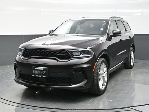 Used 2025 Dodge Durango GT AWD/4WD image 2