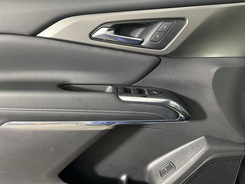 Used 2026 Chevrolet Traverse LT image 22