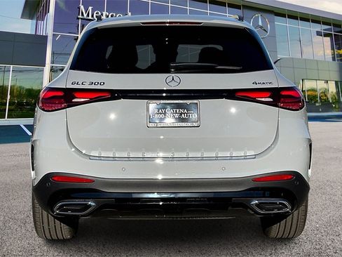 New 2026 Mercedes-Benz GLC 300 GLC 300 image 4